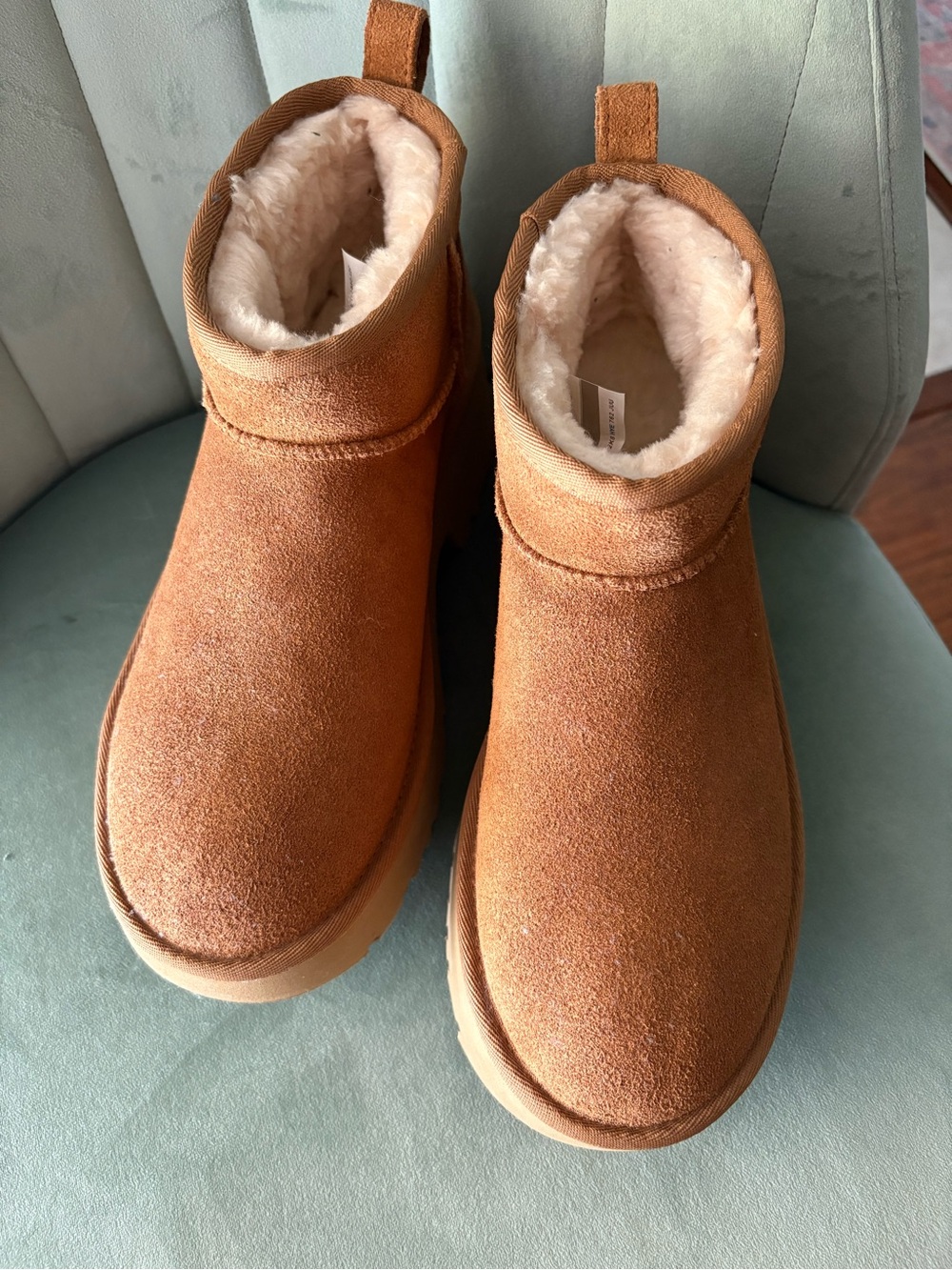 UGG Women's Classic Ultra Mini New Heights Boots Size 9 Womens Chestnut Brown - Picture 6 of 7